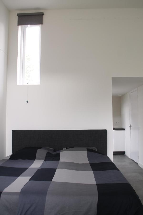 Luxe Ruime Studio Op Unieke, Rustige Locatie Dokkum Exterior foto